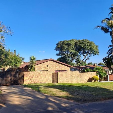 Rocky Hills Guesthouse Piet Retief Dış mekan fotoğraf