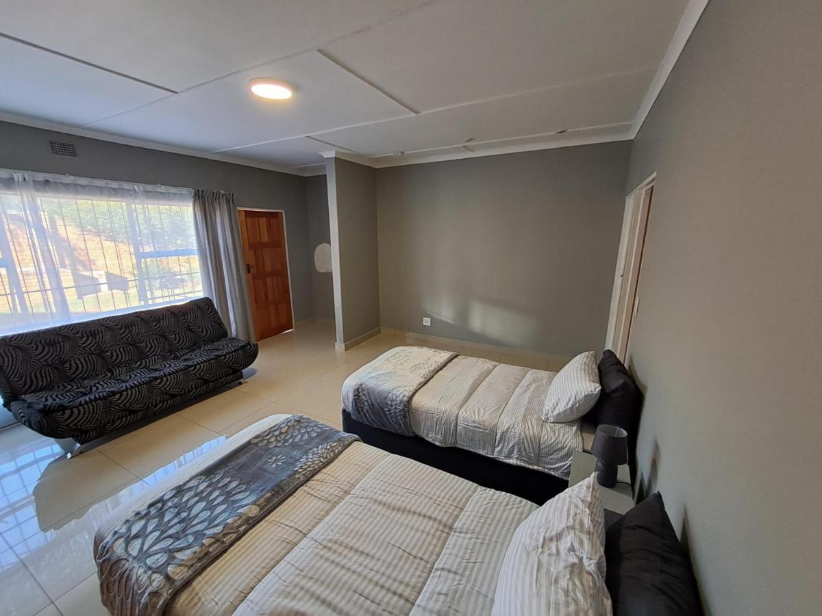 Rocky Hills Guesthouse Piet Retief Dış mekan fotoğraf