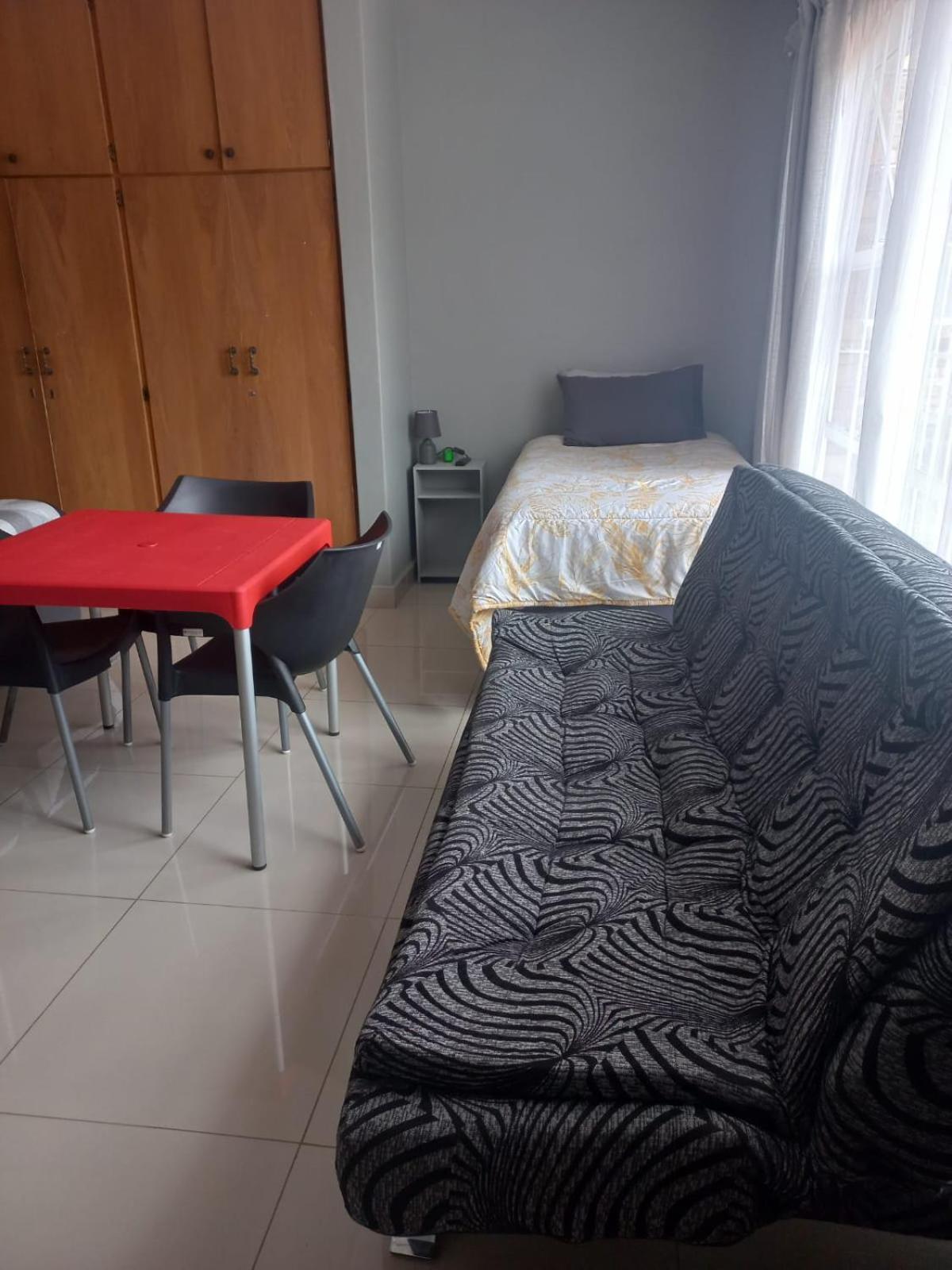 Rocky Hills Guesthouse Piet Retief Dış mekan fotoğraf