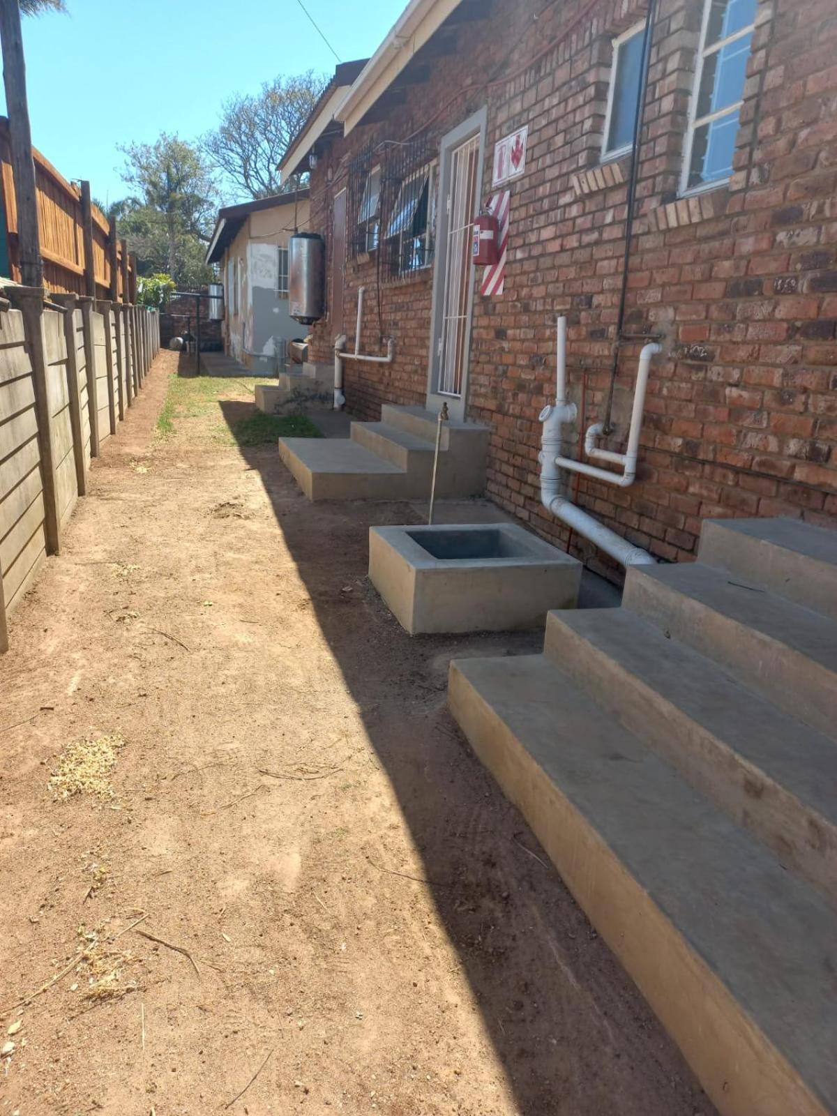 Rocky Hills Guesthouse Piet Retief Dış mekan fotoğraf