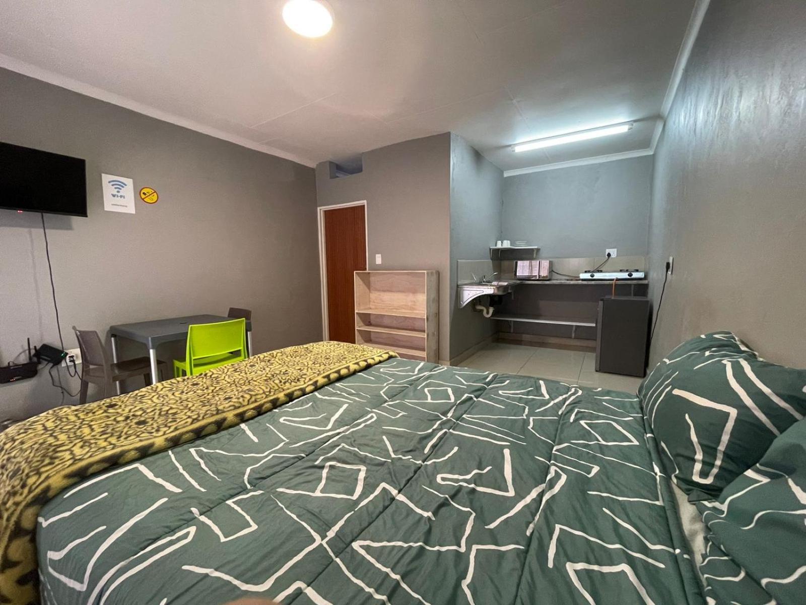 Rocky Hills Guesthouse Piet Retief Dış mekan fotoğraf